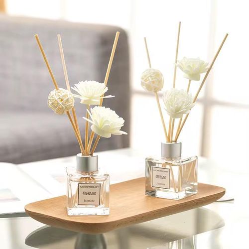 Reed Diffuser Set with Rattan Sticks — Long-Lasting Home Fragrance